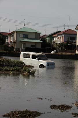 津波で押し流されてしまった車