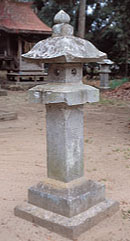 「八坂神社石燈籠　一対」の画像