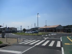 成東駅南口駅前広場全景