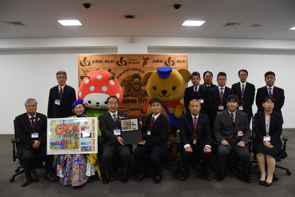 3月16日　切手贈呈式(2)