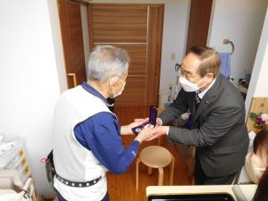 高齢者叙勲伝達